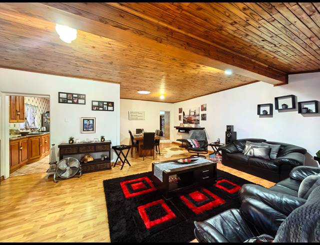 3 BEDROOM HOUSE FOR SALE IN SASOLBURG EXT 12